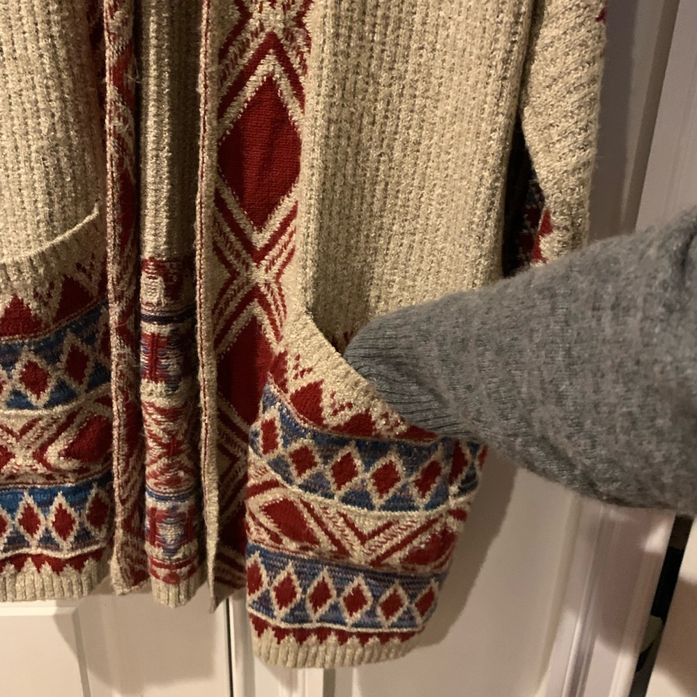 Lucky Brand Red and Cream Knit Nordic style Cardigan M - Picture 6 of 7